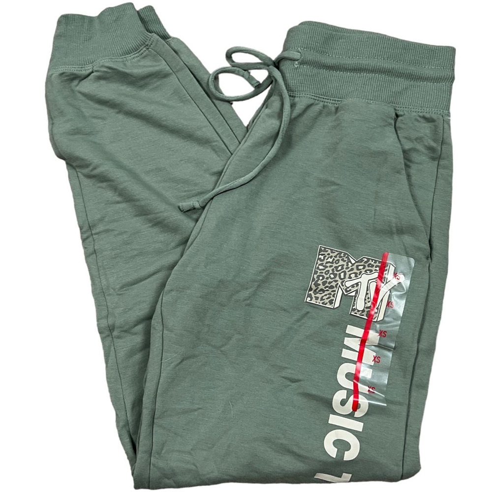 Women's MTV Leopard Print Logo Green Graphic Jogger Pants - Size XS - NWT